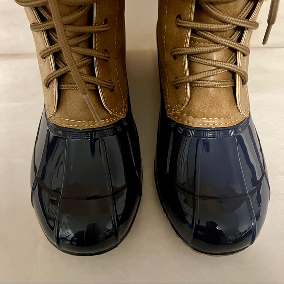 JustFab Navy/Tan Evi Knit Sock Liner Duck Boots - Picture 3 of 11